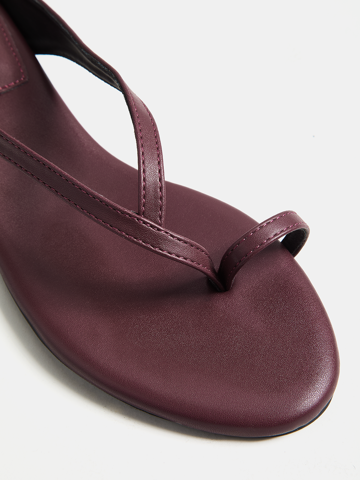 Genuine Leather Toe Loop Flat Sandals