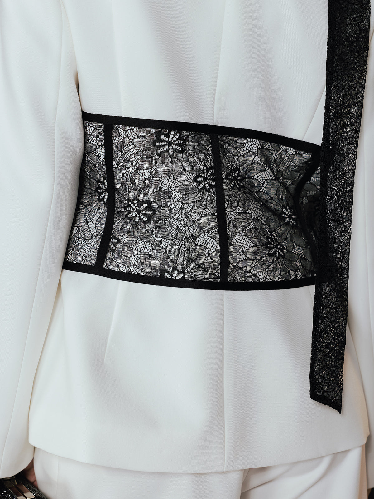 Lace Corset Panel Blazer with Lace Ribbon